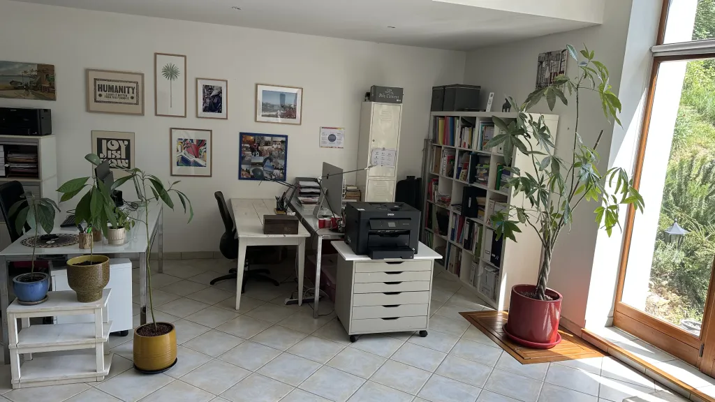 Espace de travail avec vue nature